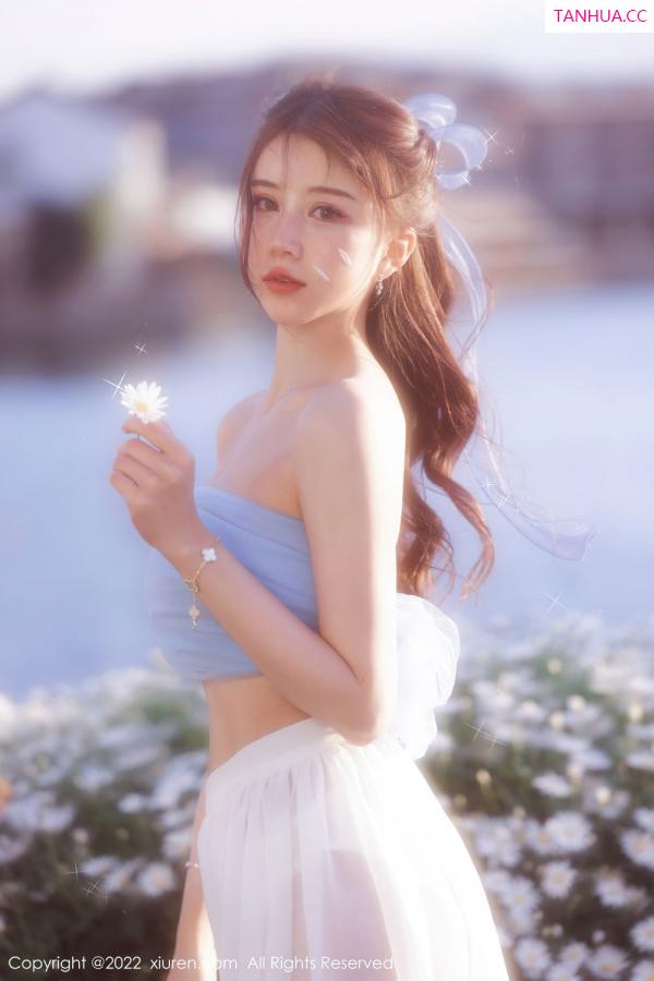 tina_甜仔  [XiuRen]高清写真图 2022.04.19 No.4888 tina_甜仔第7张图片